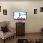 2 Bed Garden Flat - Alrehab , Cairo-200 Meters From Alrehab Mall 2