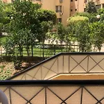 2 Bed Garden Flat - Alrehab , Cairo-200 Meters From Alrehab Mall 2