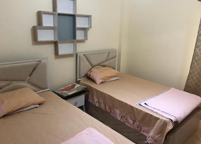 2 Bed Garden Flat - Alrehab , Cairo-200 Meters From Alrehab Mall 2