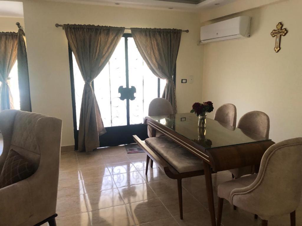 2 Bed Garden Flat - Alrehab , Cairo-200 Meters From Alrehab Mall 2