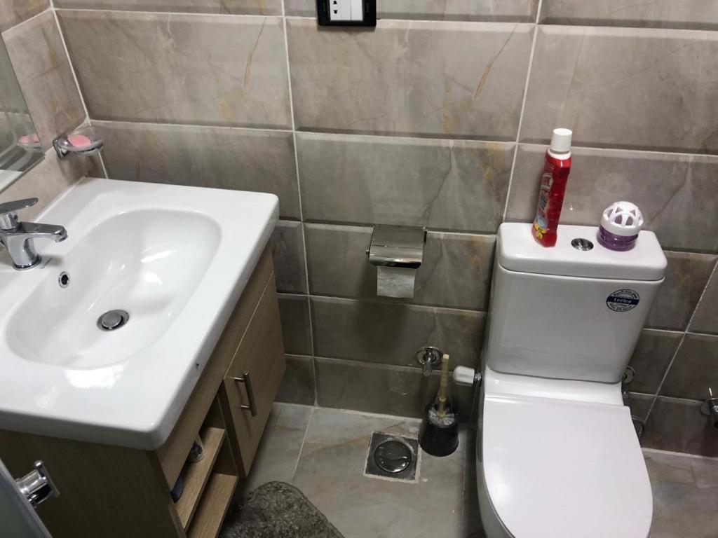 2 Bed Garden Flat - Alrehab , Cairo-200 Meters From Alrehab Mall 2 Apartment